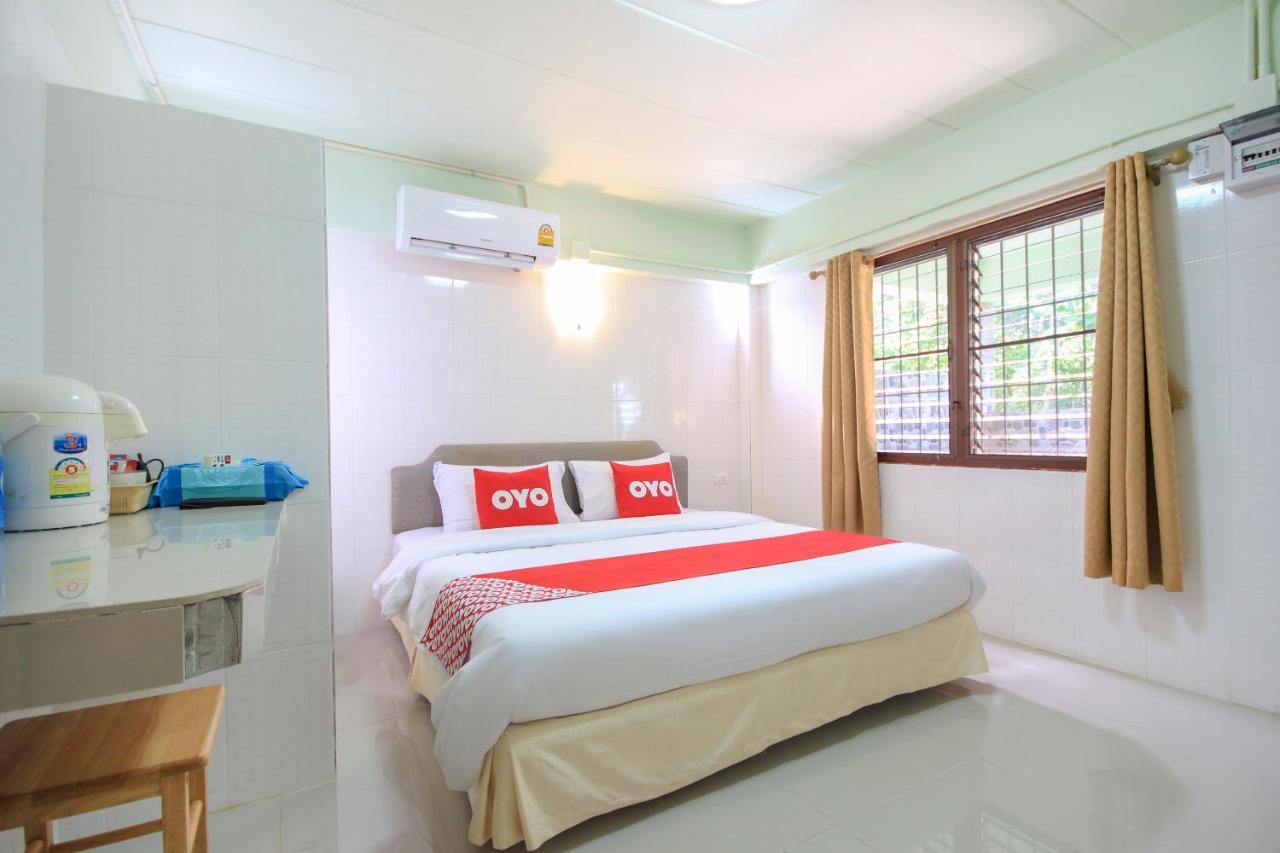 Hotel Oyo 75373 Chamil House à Nai Harn Extérieur photo