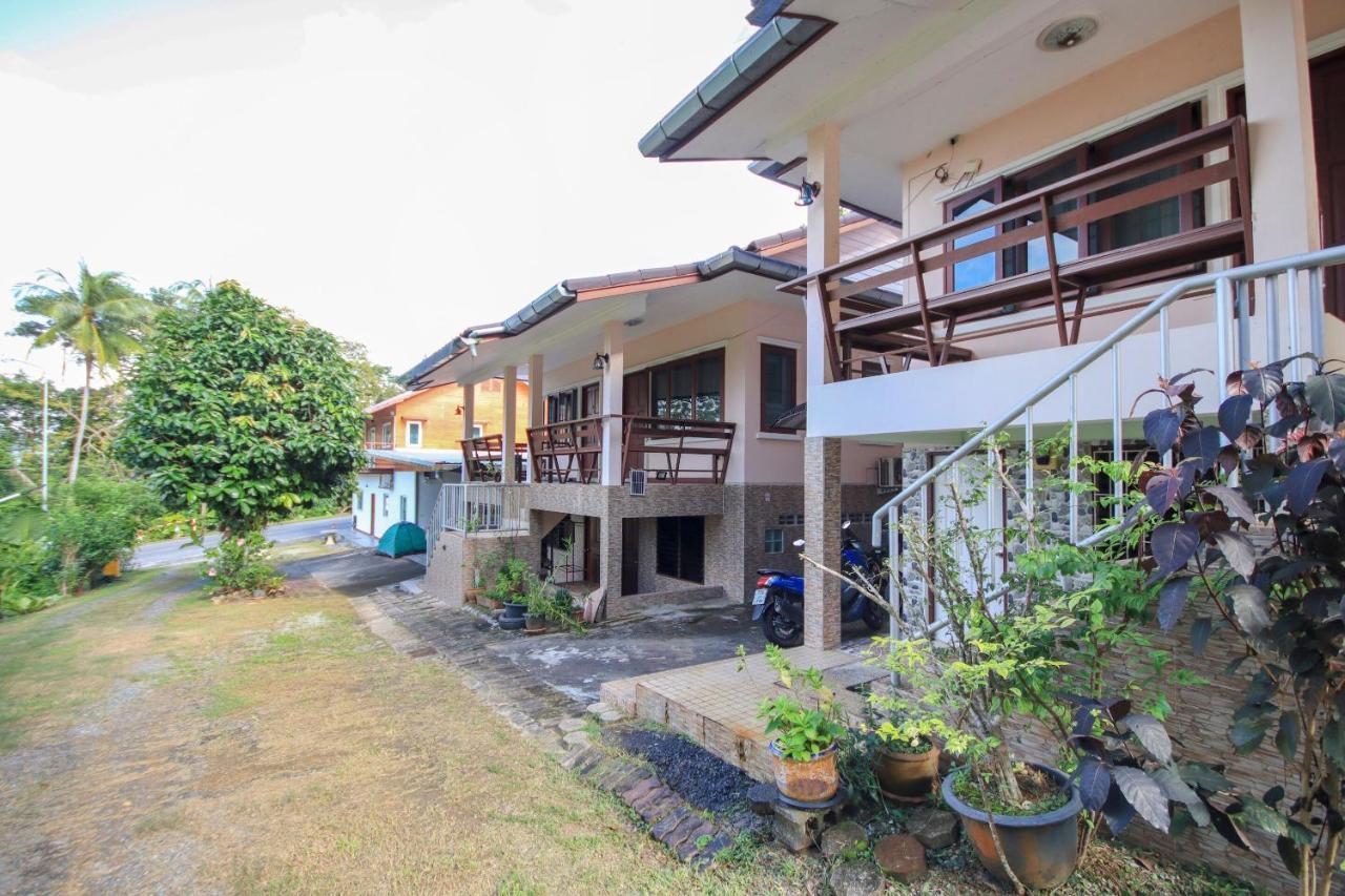 Hotel Oyo 75373 Chamil House à Nai Harn Extérieur photo