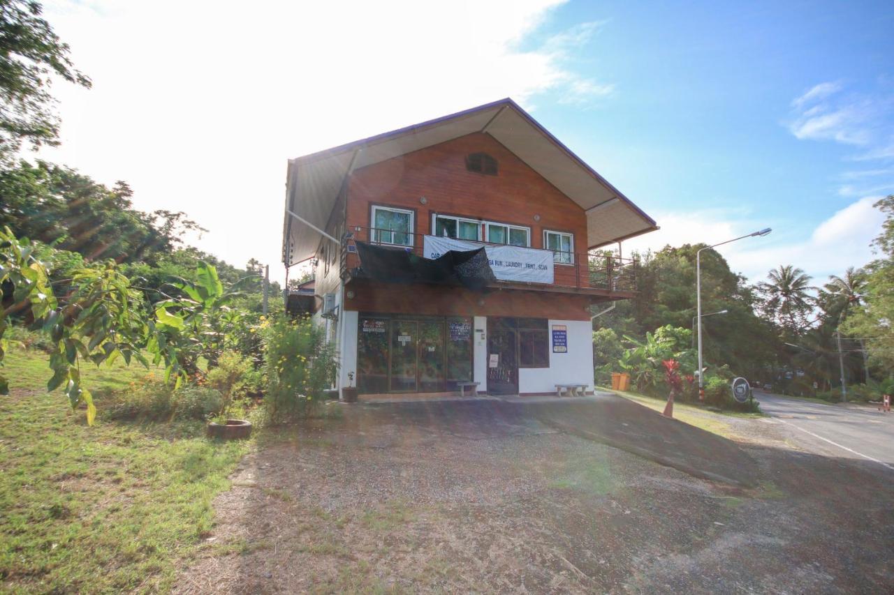 Hotel Oyo 75373 Chamil House à Nai Harn Extérieur photo